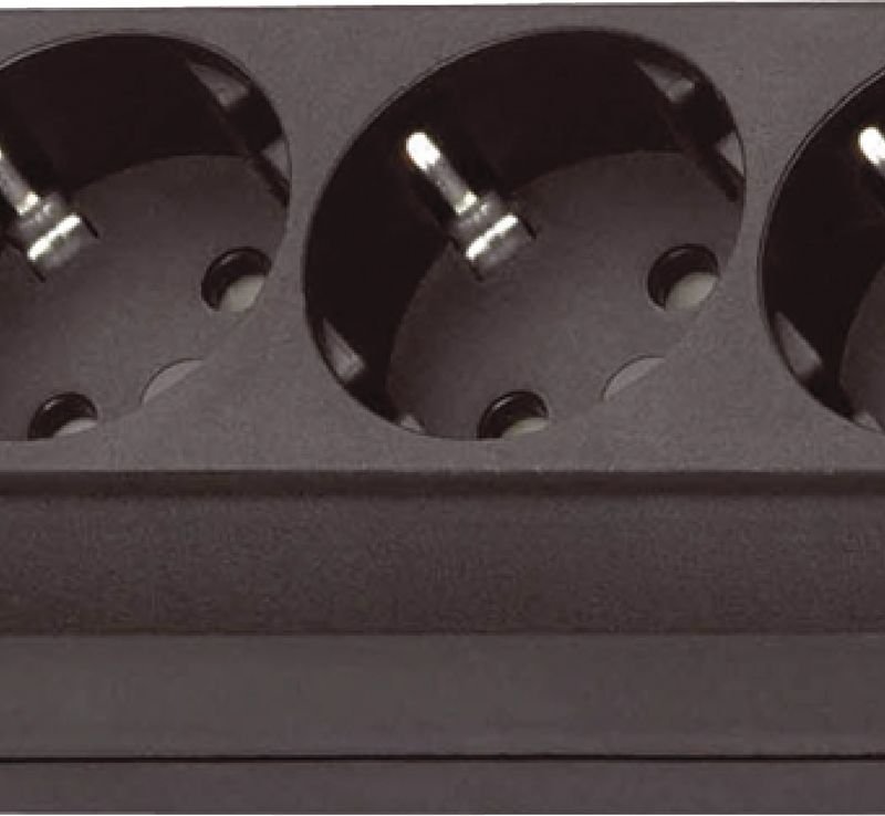 Brennenstuhl BN-1159300010 Power Strip – 10 Outlets, 3 m Cable, Black